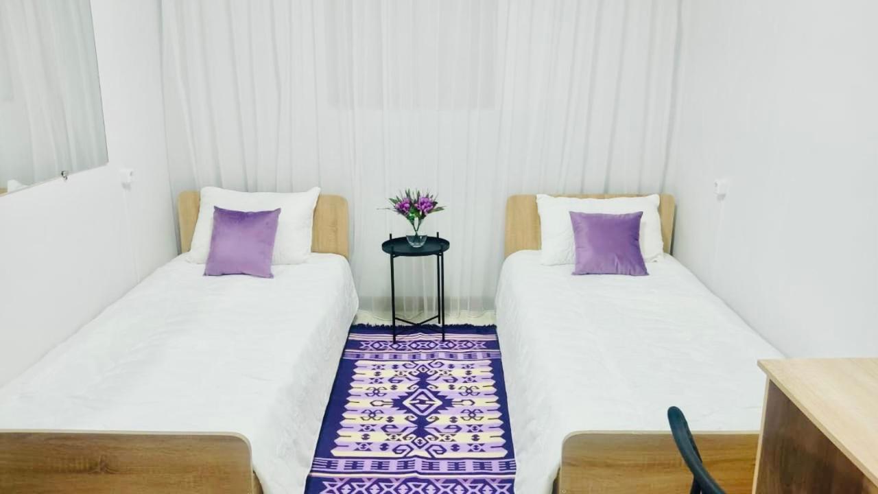 Like Home Hostel Na Timiryazeva Almati Kültér fotó